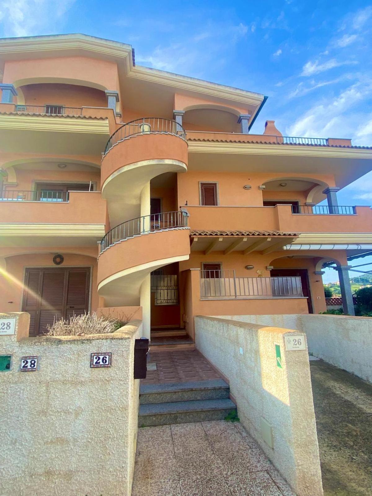 Castelsardo,Lu Bagnu Apartamento Exterior foto
